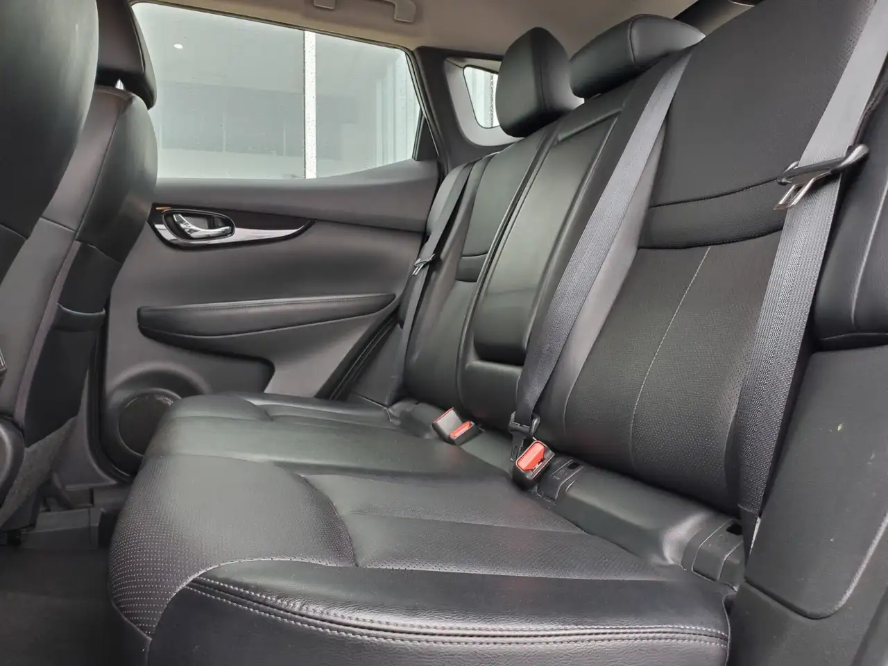 Nissan Qashqai снимка Nissan Qashqai