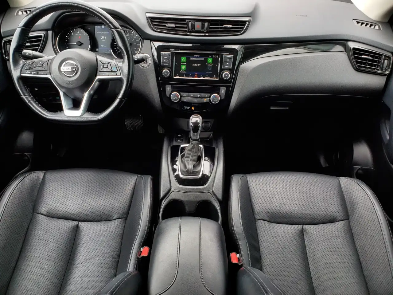 Nissan Qashqai снимка Nissan Qashqai