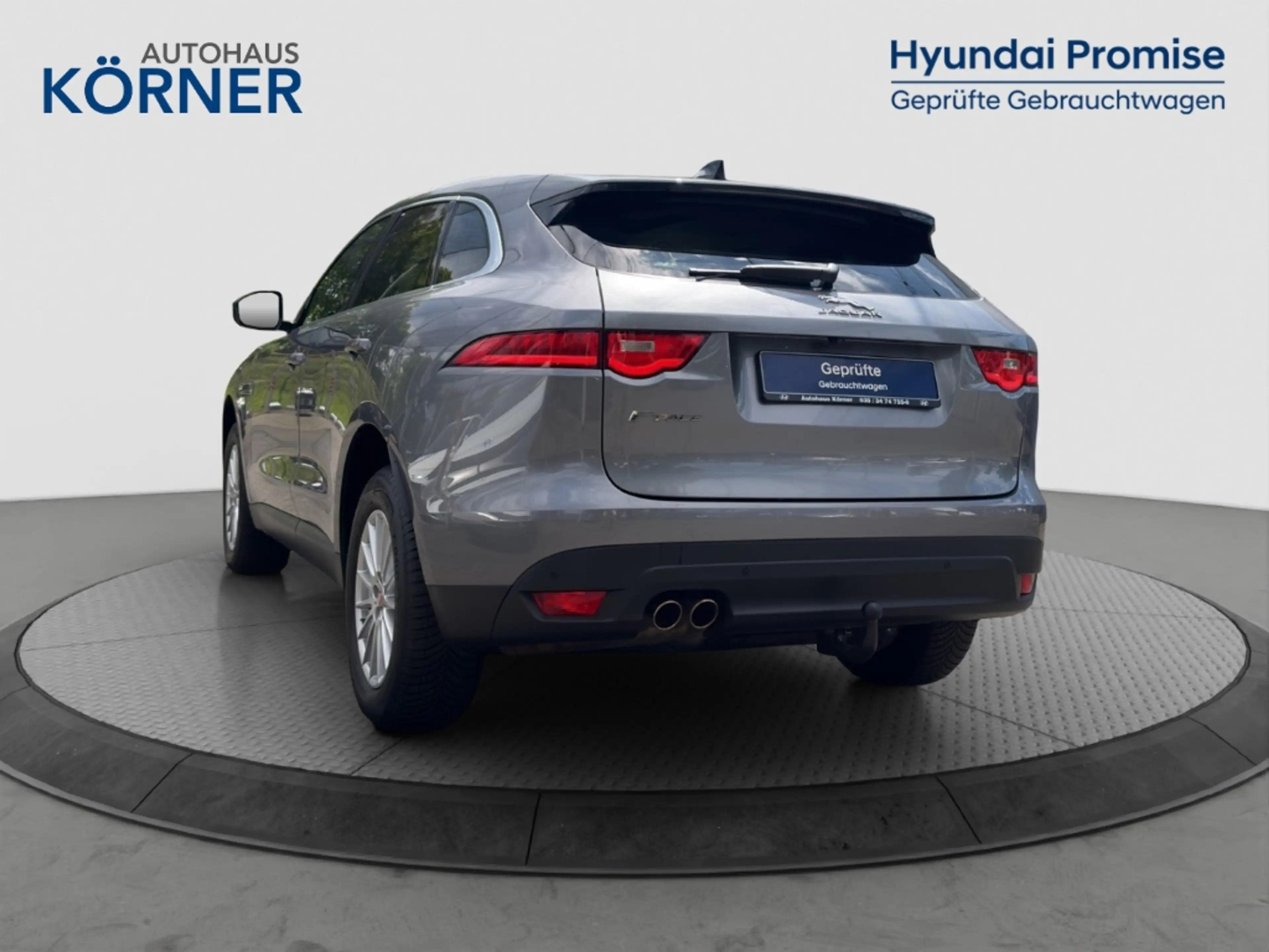 Jaguar F-Pace Prestige 20d AWD *NAVI*CAM*AHK*SITZHZG*PANO* — photo 3
