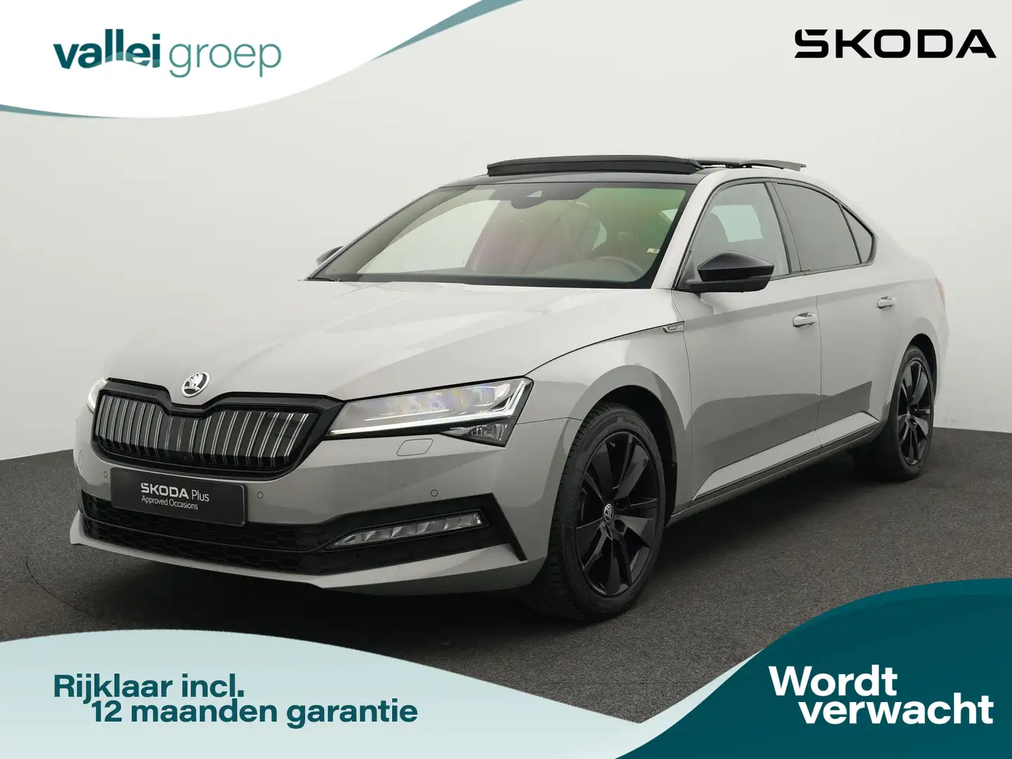 Skoda Superb 1.4 TSI iV 155 pk PHEV Sportline Business Edition Grijs - 1