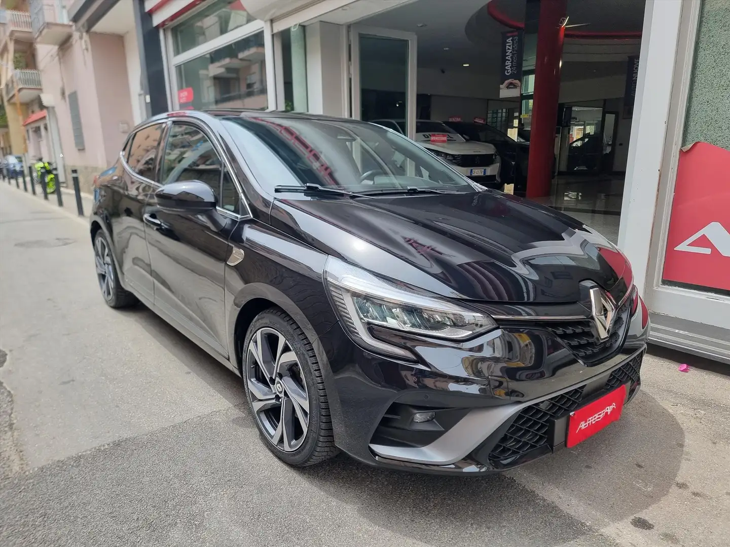 Renault Clio 1.6 E-Tech hybrid R.S. Line 140 cv auto FULL Noir - 2