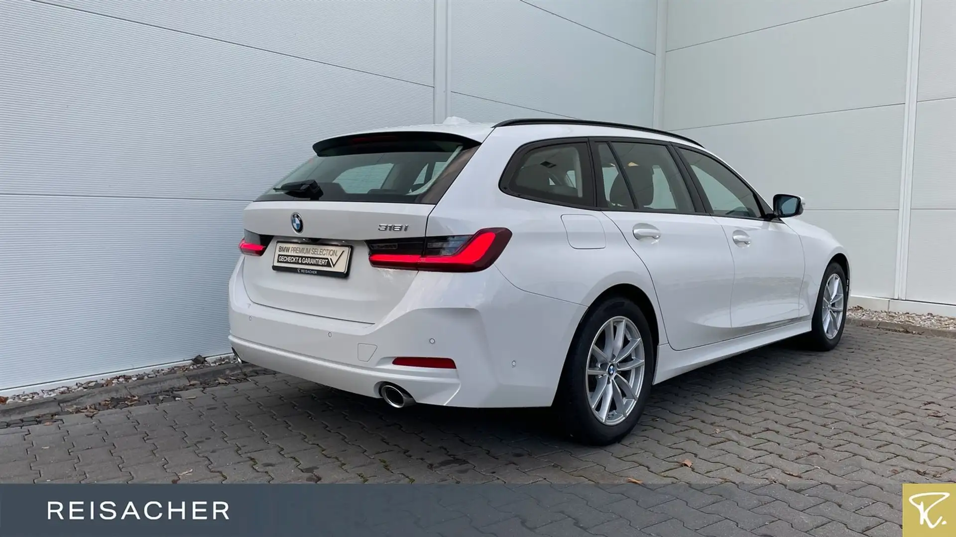 BMW 318 i A Tou Autom Weiß - 2