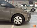 Toyota Yaris 120H 1.5 Business Plus Gris - thumbnail 36
