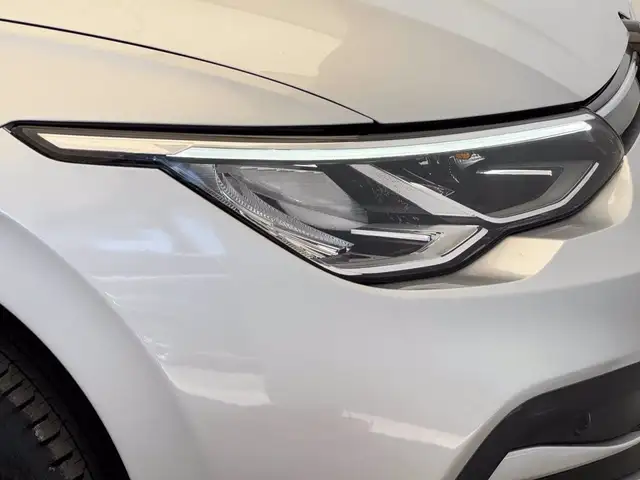 Volkswagen Golf view 14
