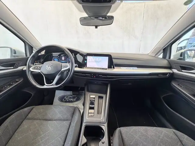 Volkswagen Golf view 11