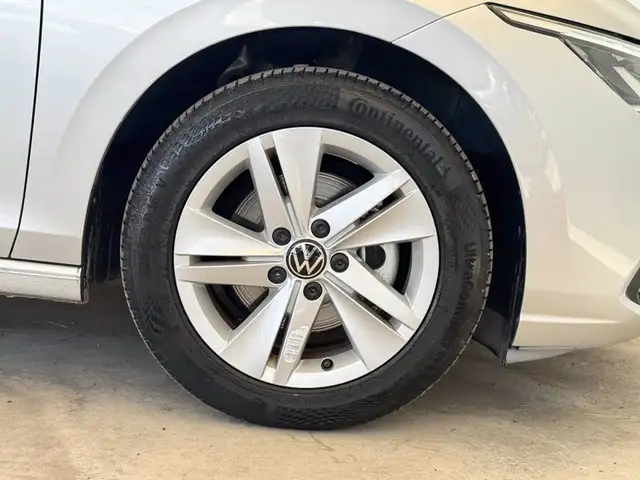 Volkswagen Golf view 15