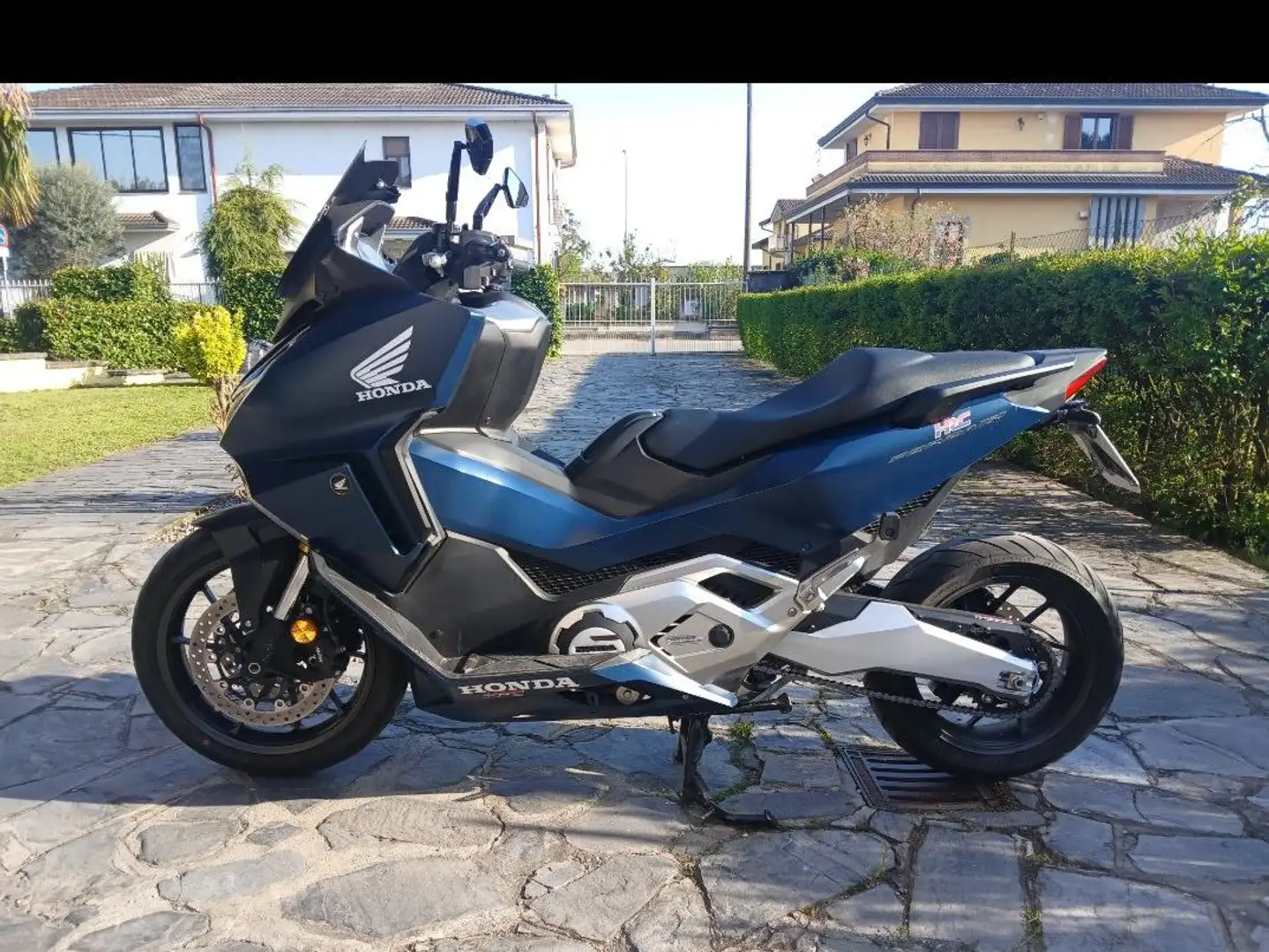 Honda Forza 750 Travel Bleu - 1