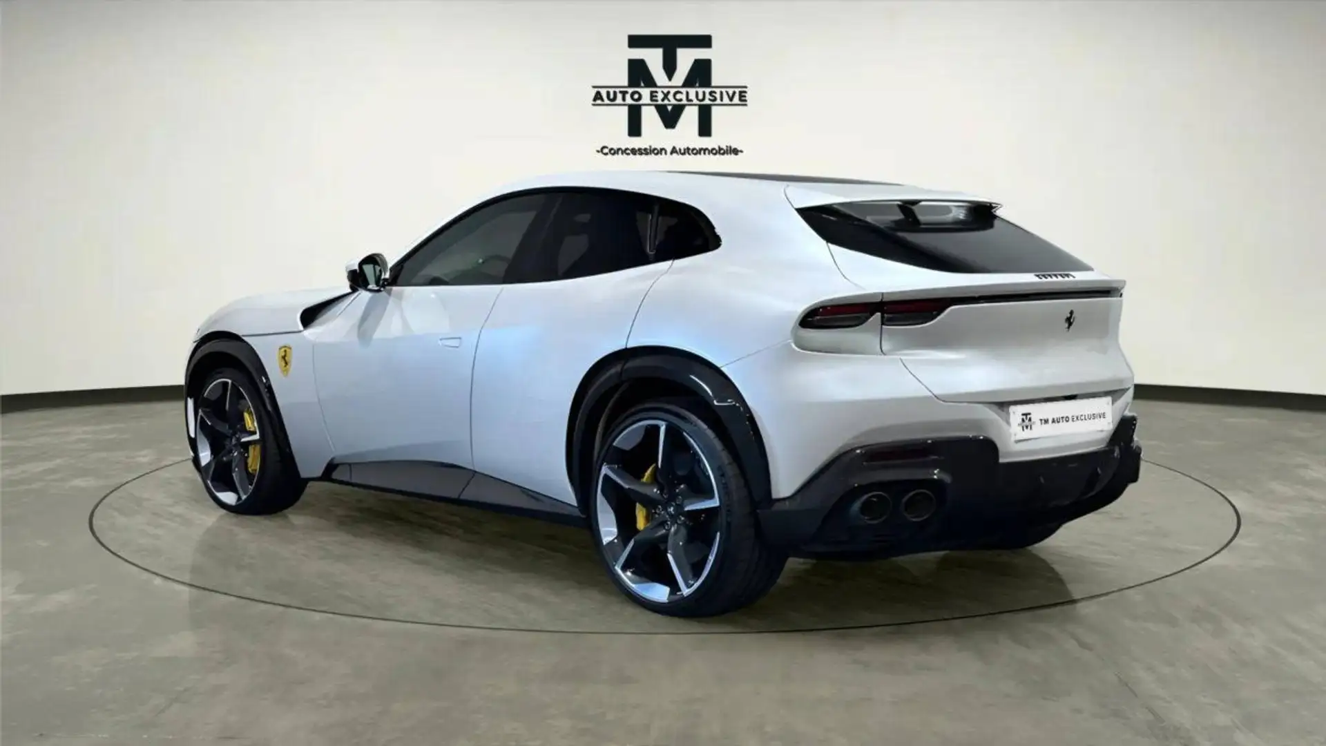 Ferrari Purosangue 6.5 V12 725 ch Белый - 2