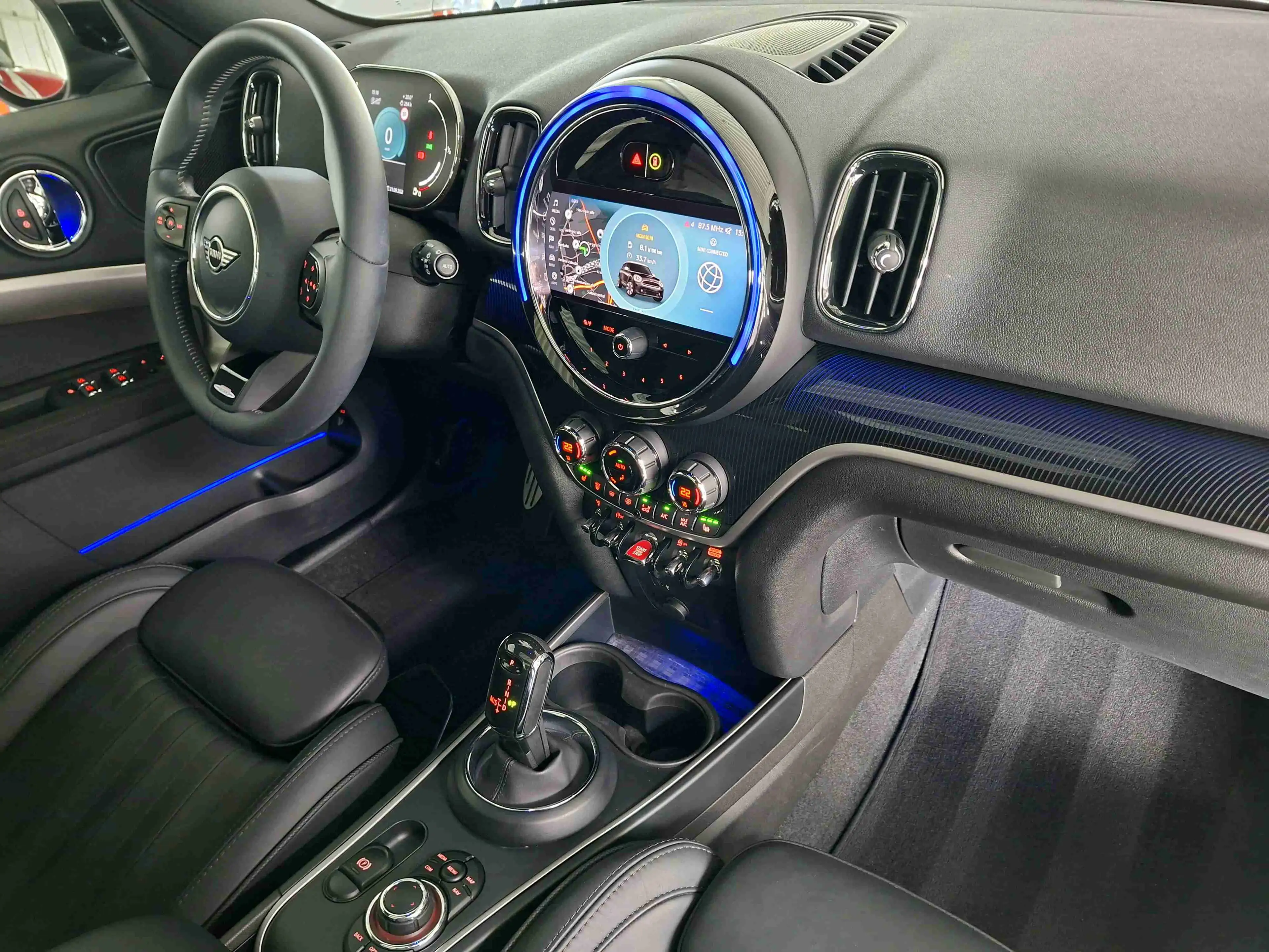 MINI Cooper S Countryman Sport-Aut. Navi PanoDach John Cooper Works Trim — photo 14