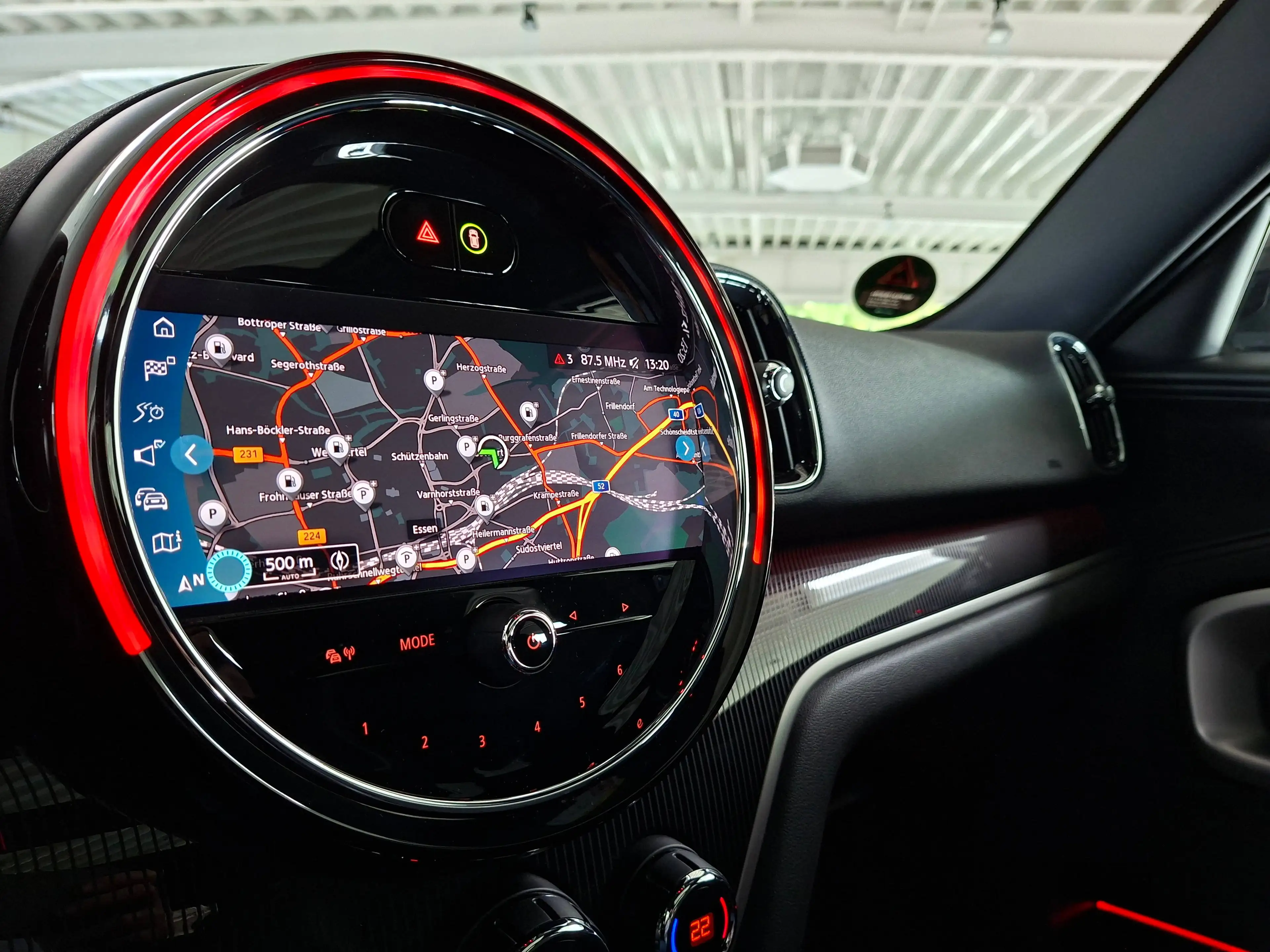 MINI Cooper S Countryman Sport-Aut. Navi PanoDach John Cooper Works Trim — photo 15