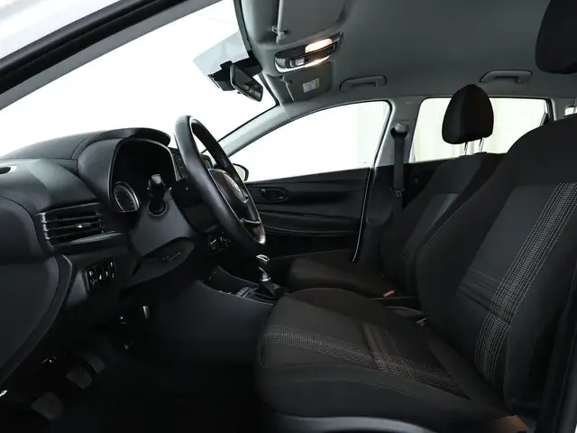 Hyundai I20 view 8