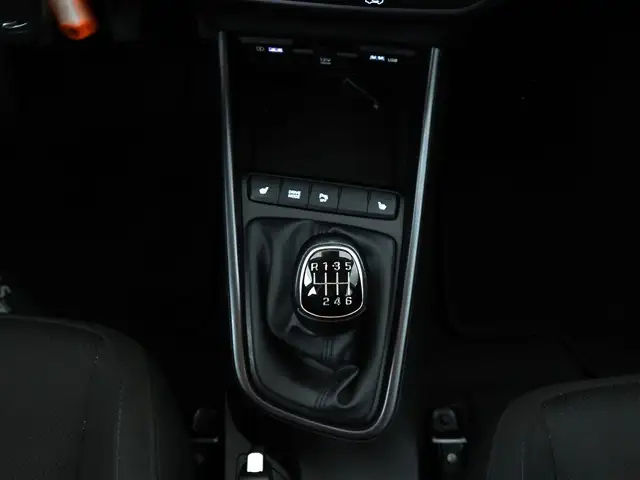 Hyundai I20 view 13