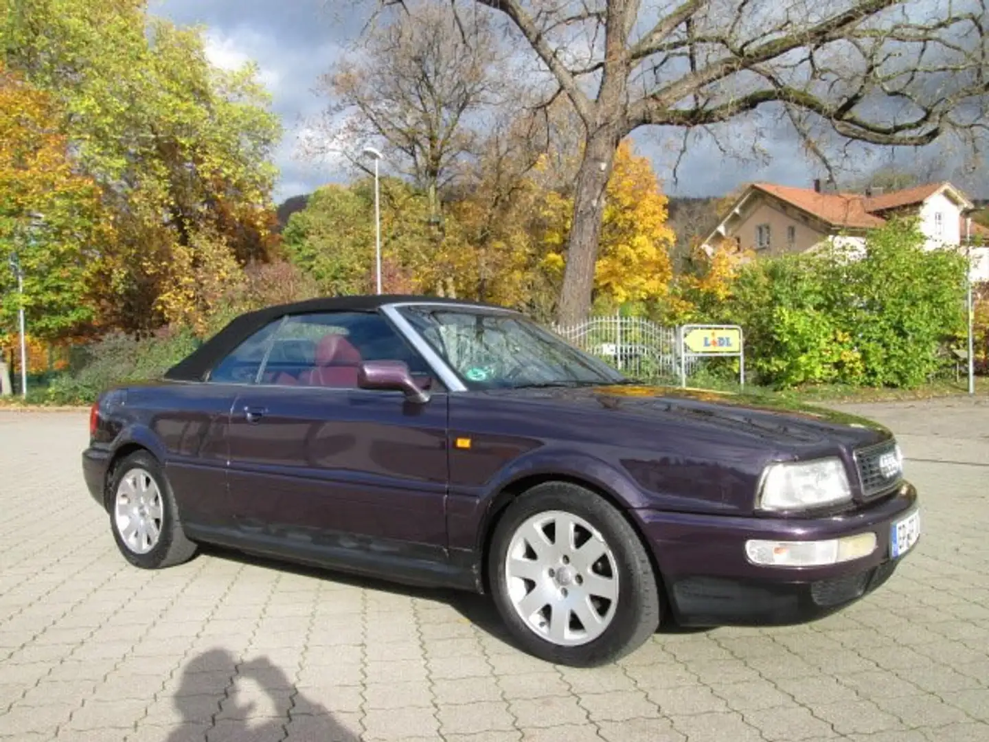 Audi Cabriolet 1.8+2.HAND+VOLLAUSSTATUNG+TÜV NEU+WENIG KM Fioletowy - 1