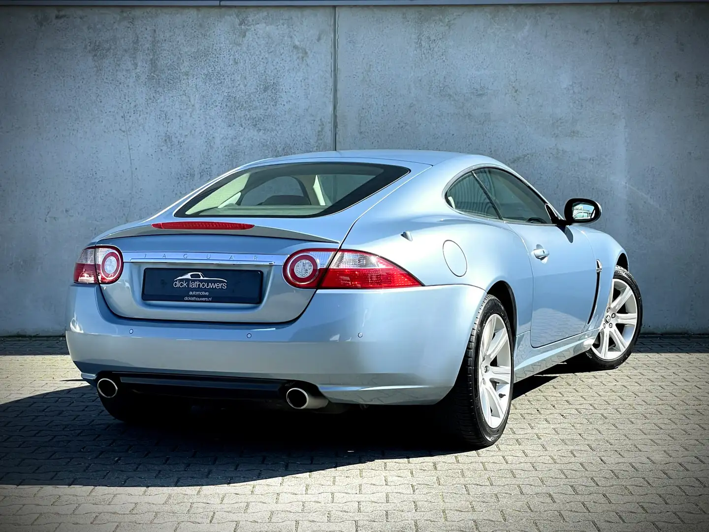 Jaguar XK 4.2 V8 Coupé / YOUNGTIMER / FULL SERVICE FILE Bleu - 2