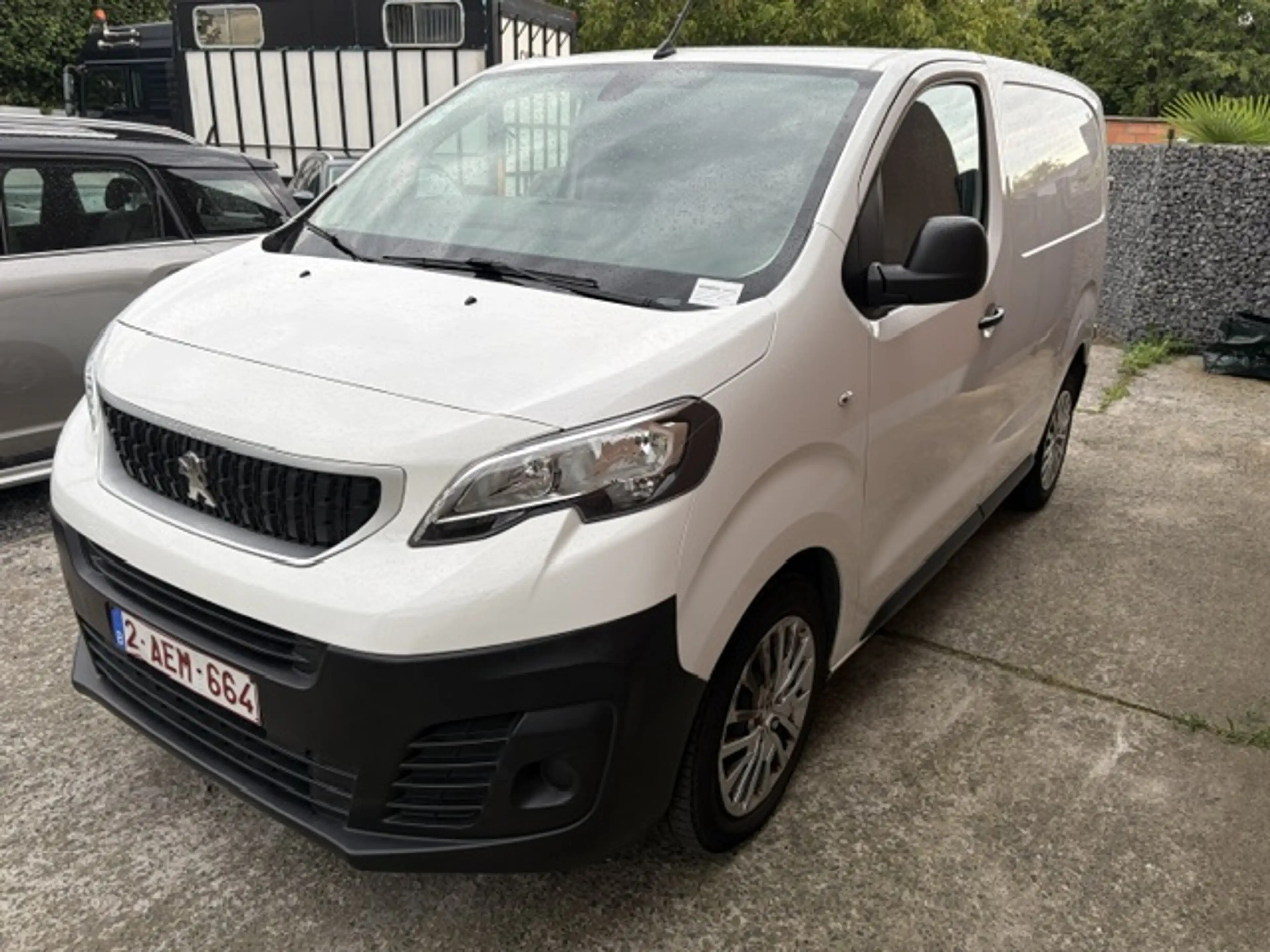 Peugeot Expert 2.0 HDi 229 L2