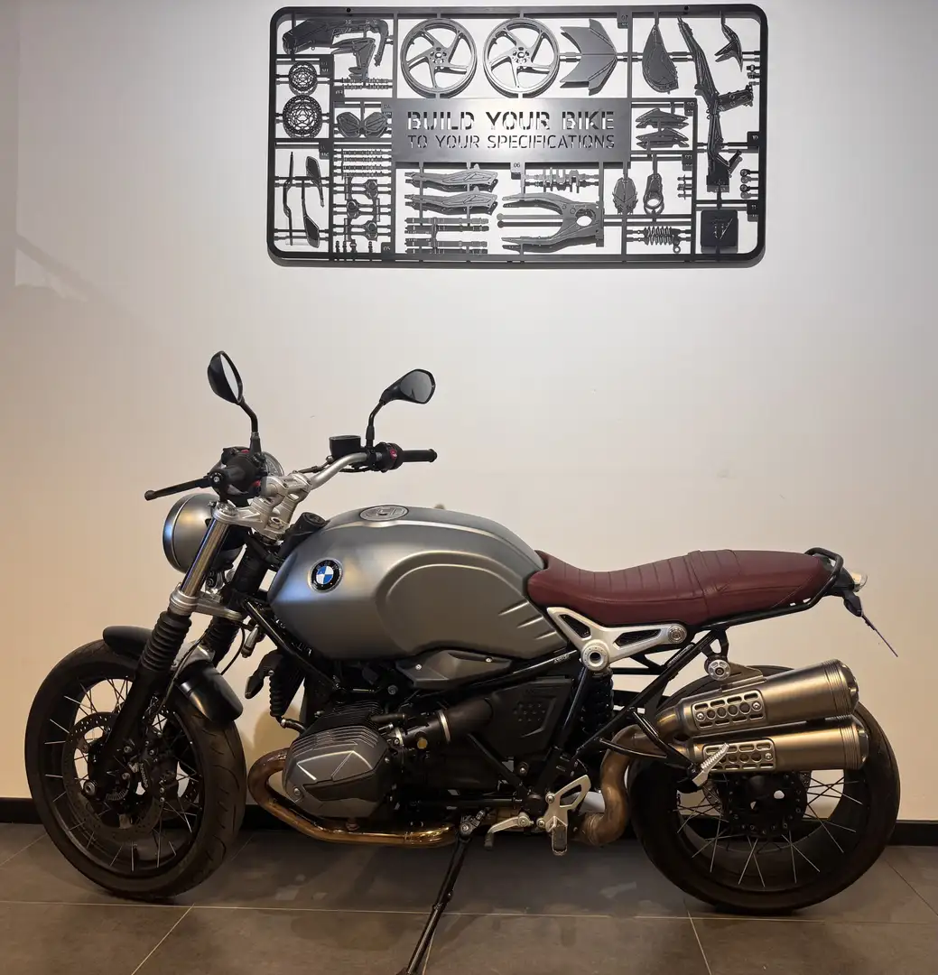 BMW R nineT Gris - 2