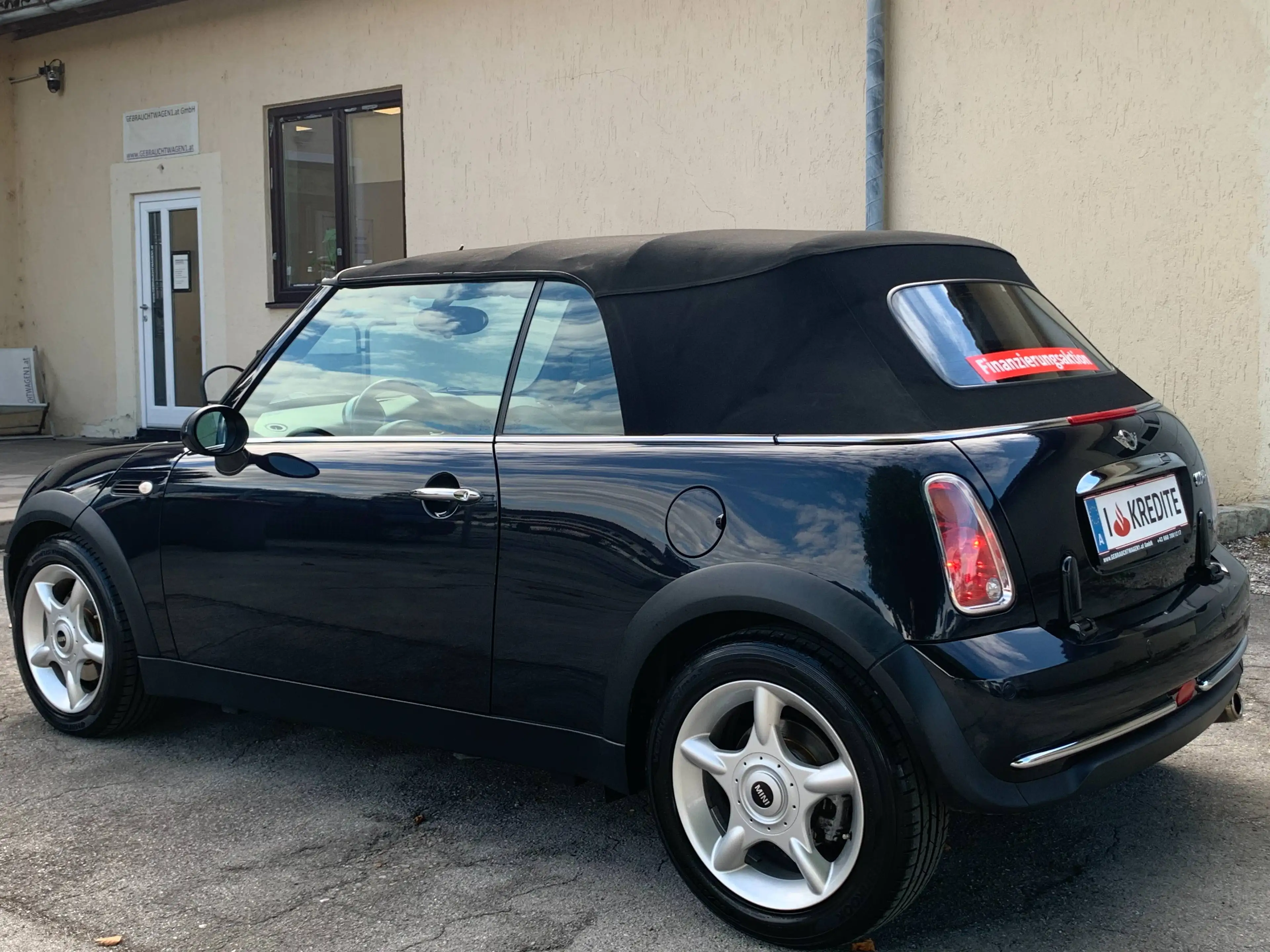 MINI Cooper Cabrio Cabrio – Fun und Lifestyle mit Top-Zustand und 12 Serviceeinträgen! — photo 4