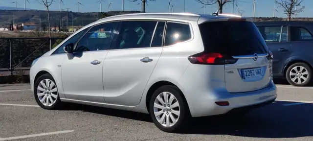 Opel Zafira Tourer 2.0CDTi Excellence 130