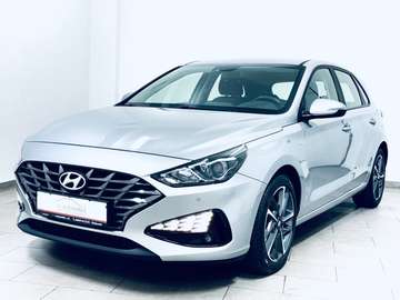Trend Mild-Hybrid * 1.H * R-KAMERA *