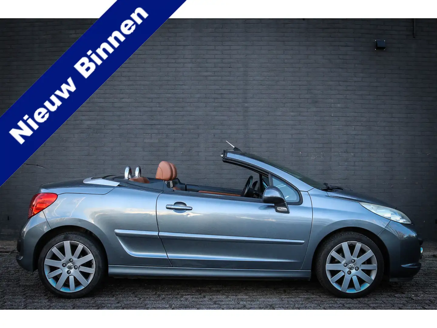 Peugeot 207 CC 1.6 VTi Net binnen; Jouw droomauto? Grijs - 1
