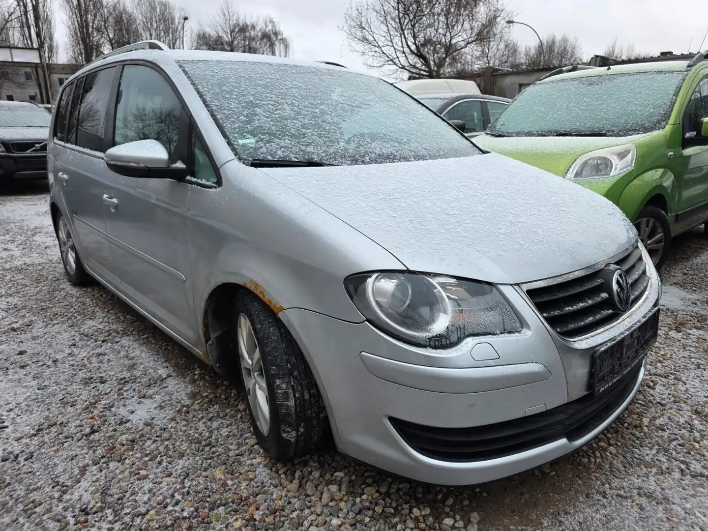 Volkswagen Touran Freestyle-7.SITZE-KLIMATRONIK-SHZG-NAVI Silber - 1