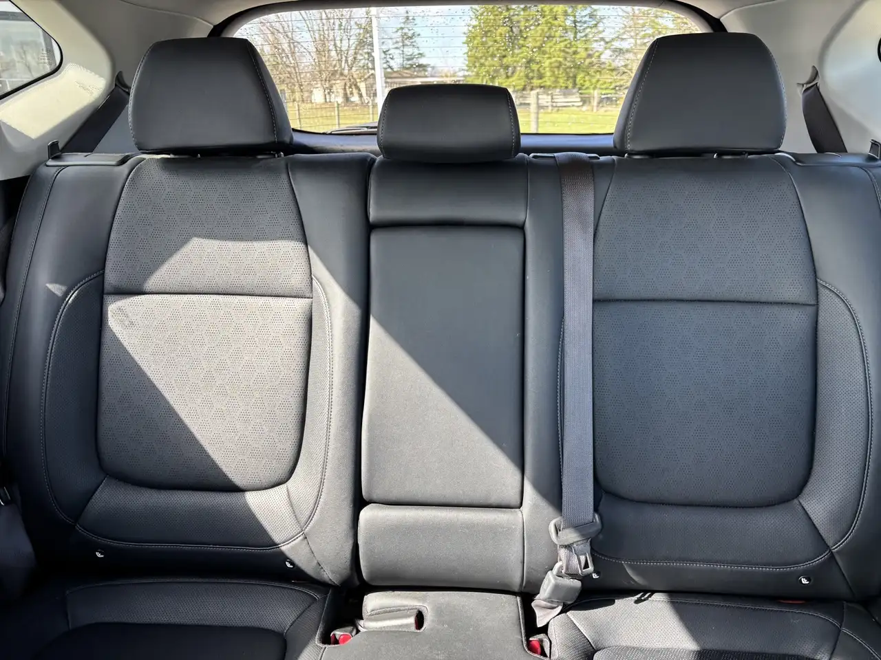Kia Seltos снимка Kia Seltos
