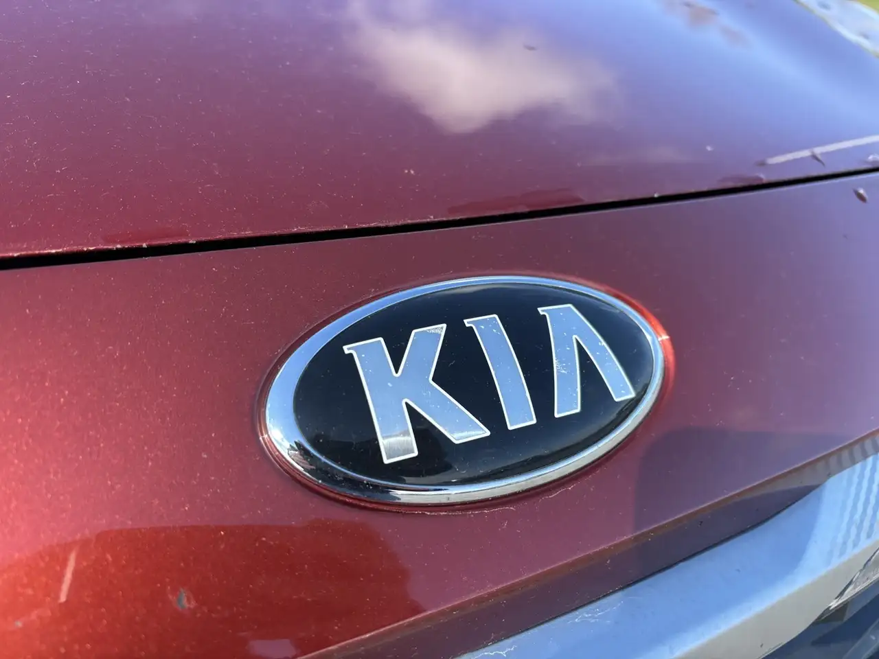 Kia Seltos снимка Kia Seltos