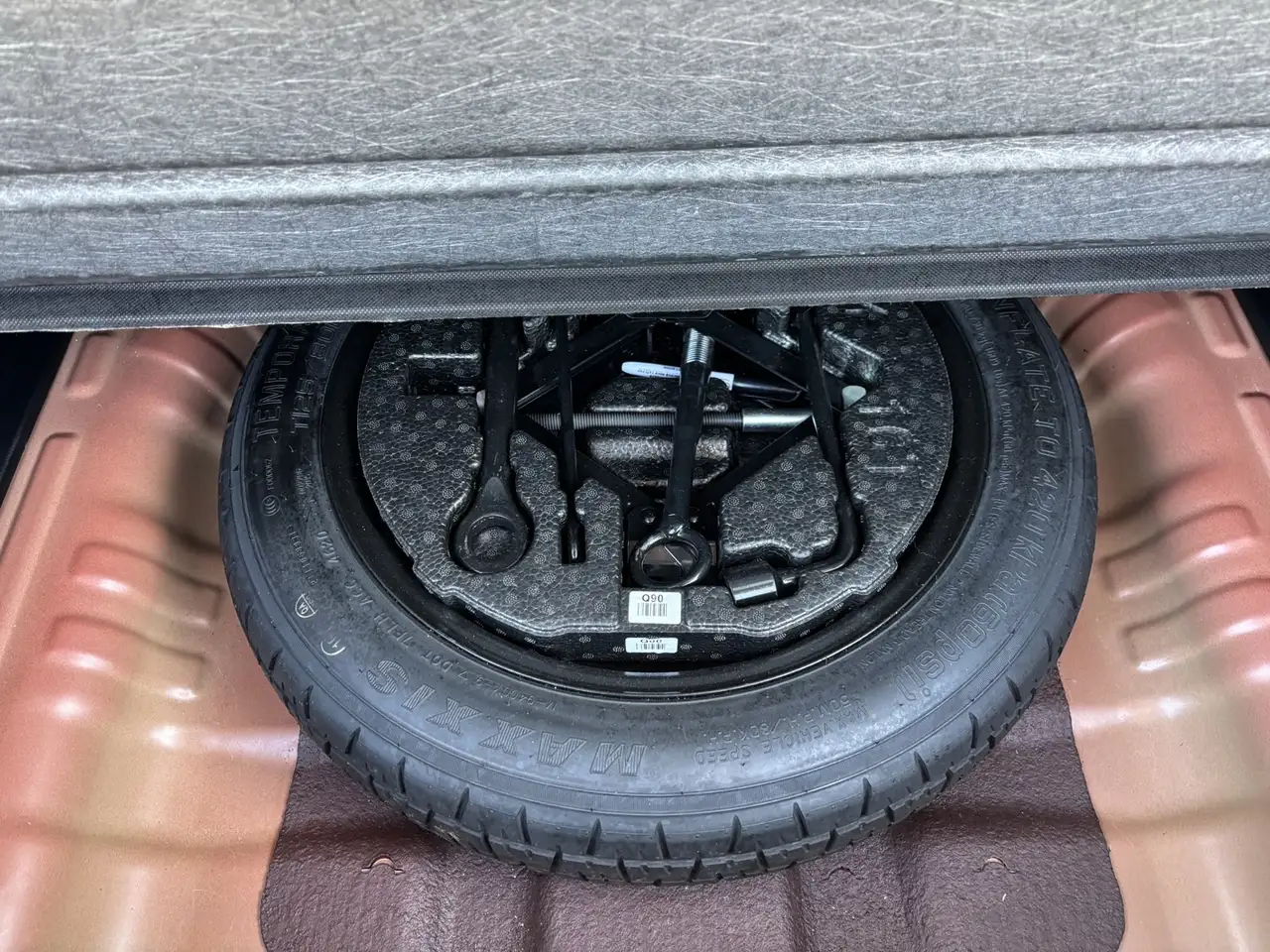 Kia Seltos снимка Kia Seltos