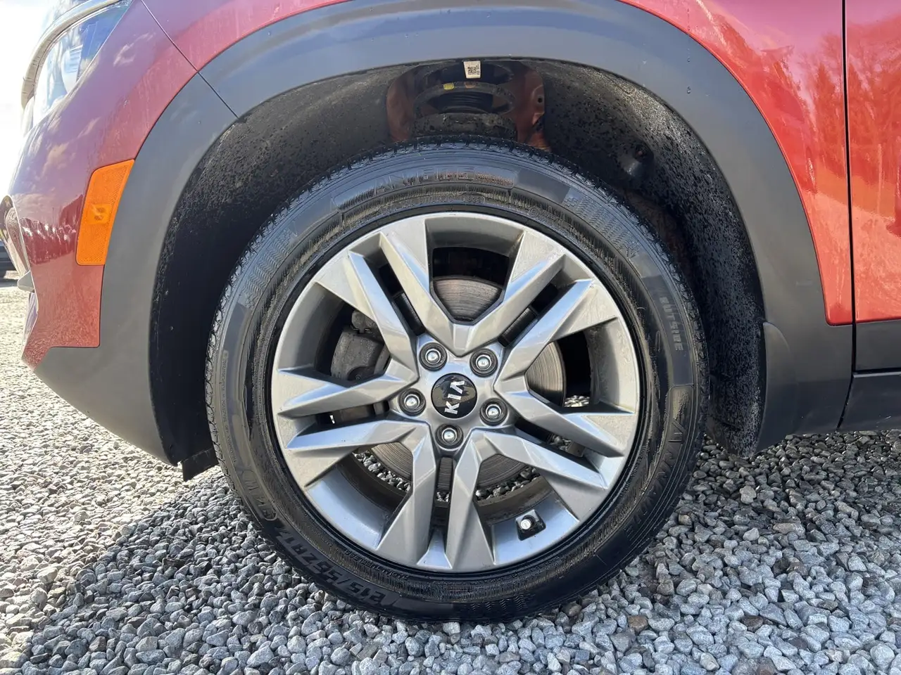 Kia Seltos снимка Kia Seltos