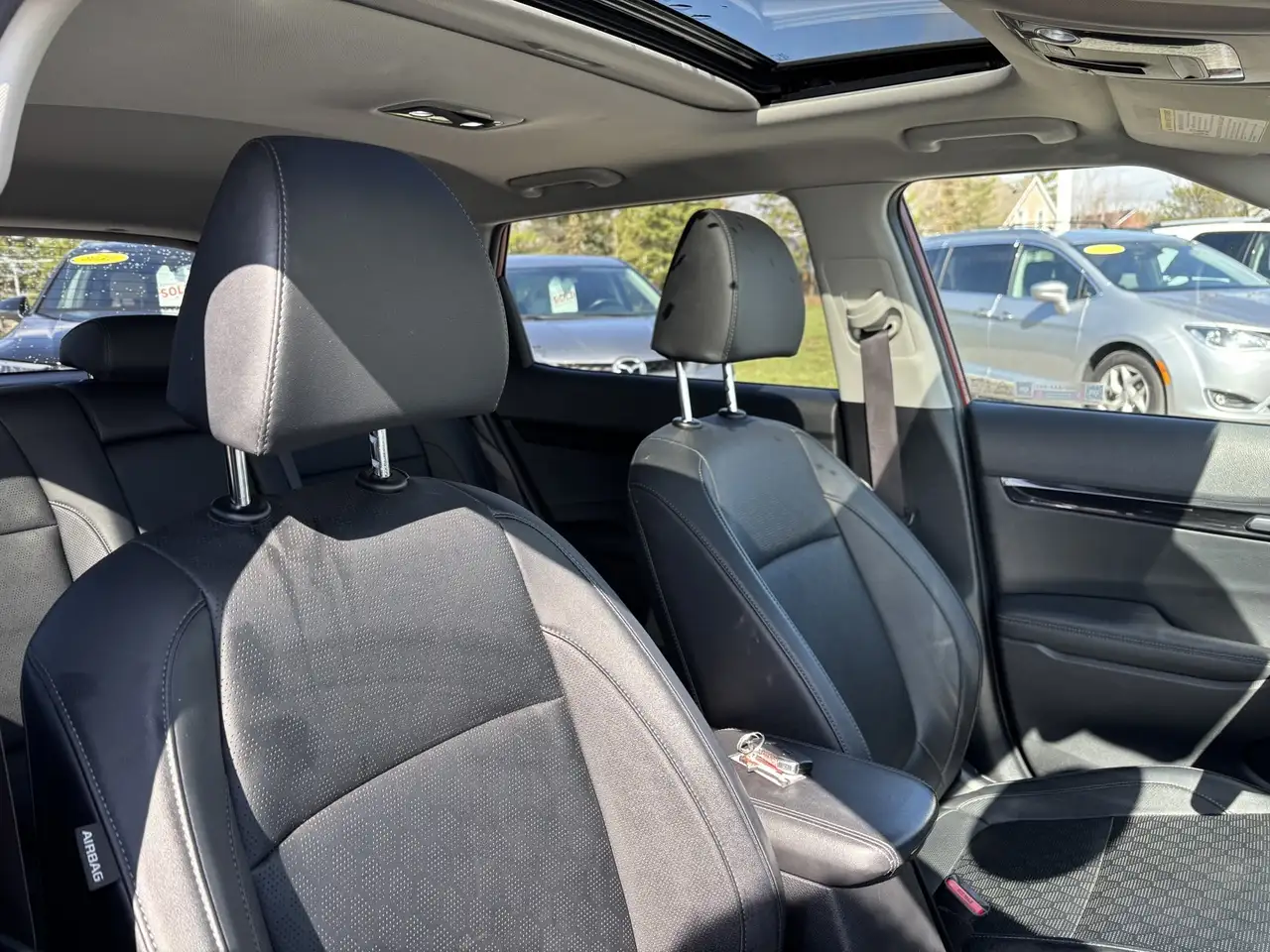 Kia Seltos снимка Kia Seltos