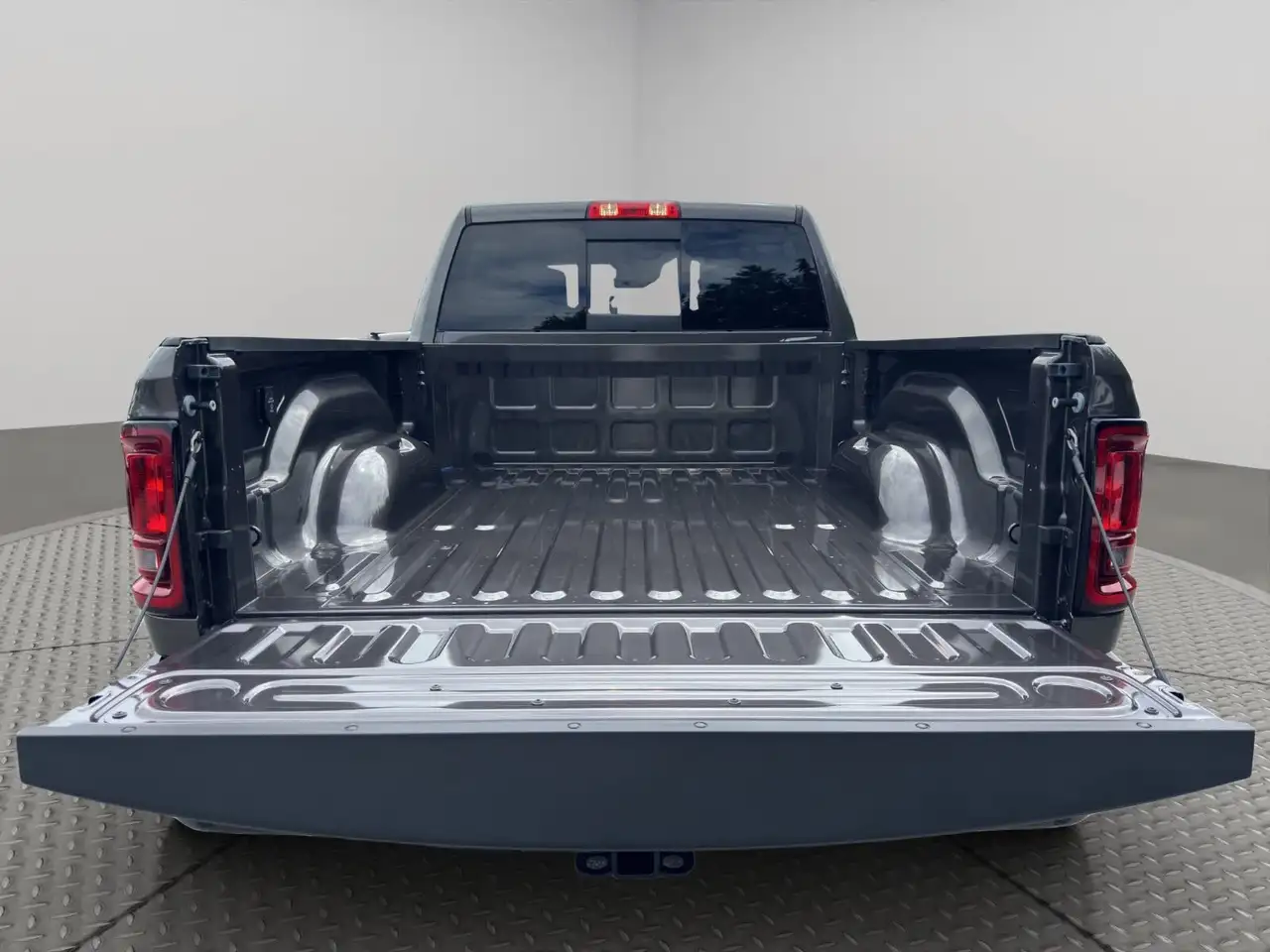 RAM 3500 снимка RAM 3500