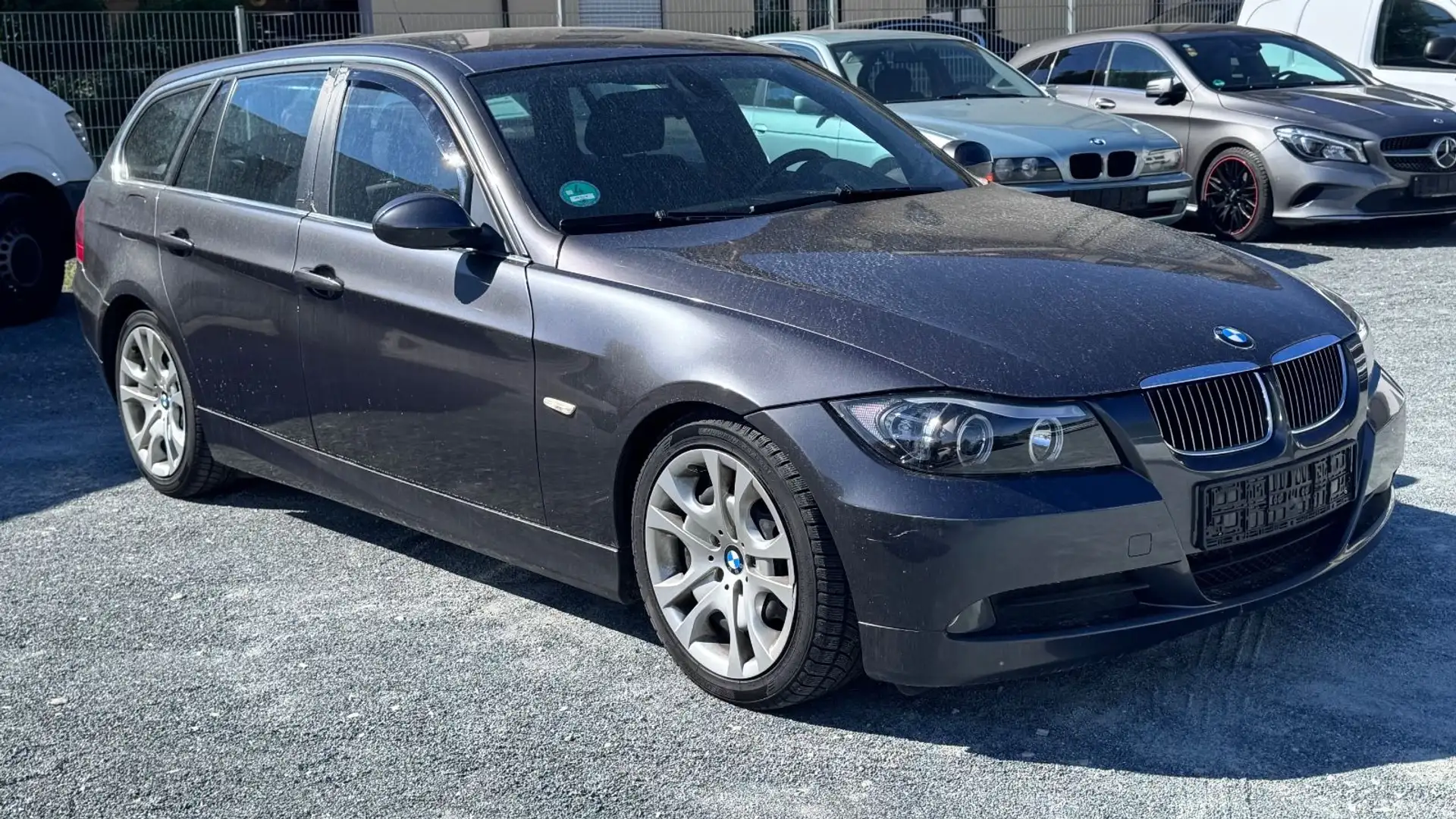 BMW 325 Baureihe 3 Touring 325d-Automatik Grey - 1