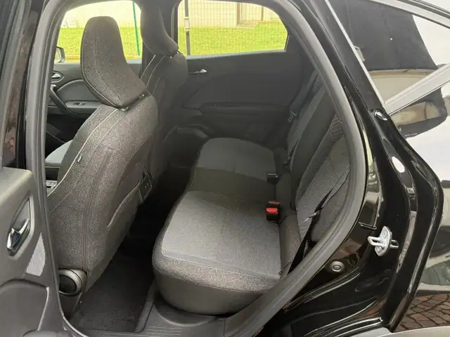 Renault Captur view 22