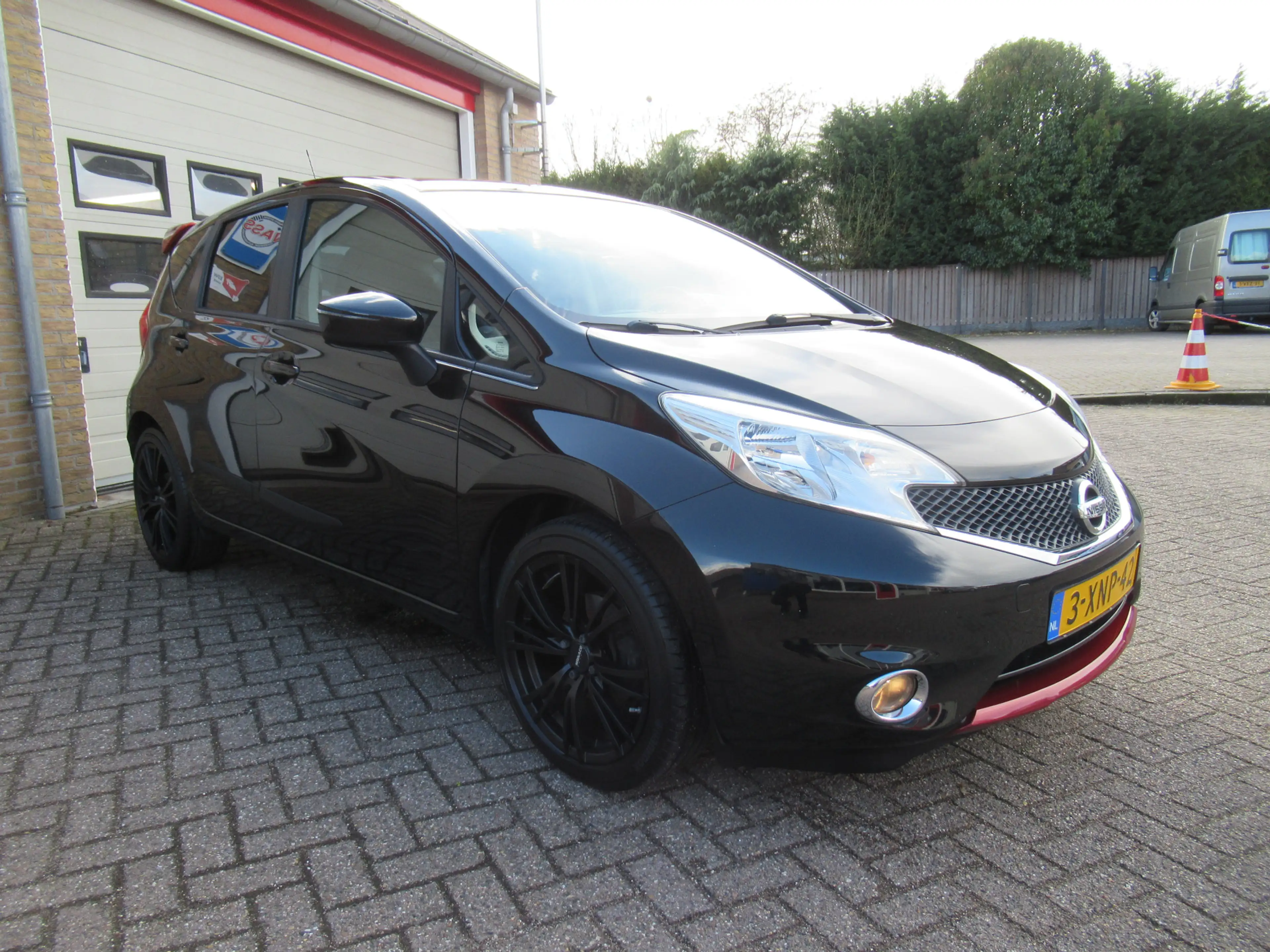 Nissan Note 1.2 Connect Edition — photo 19