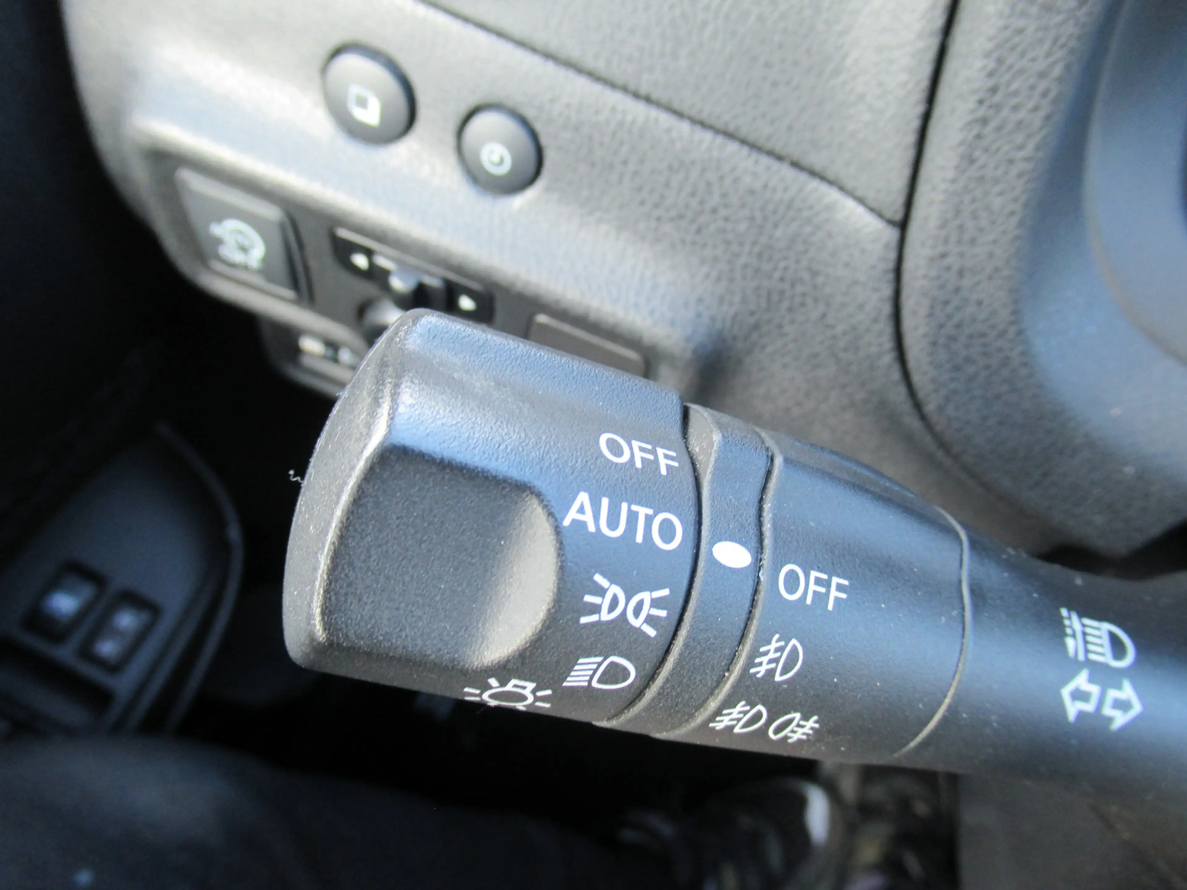 Nissan Note 1.2 Connect Edition — photo 13