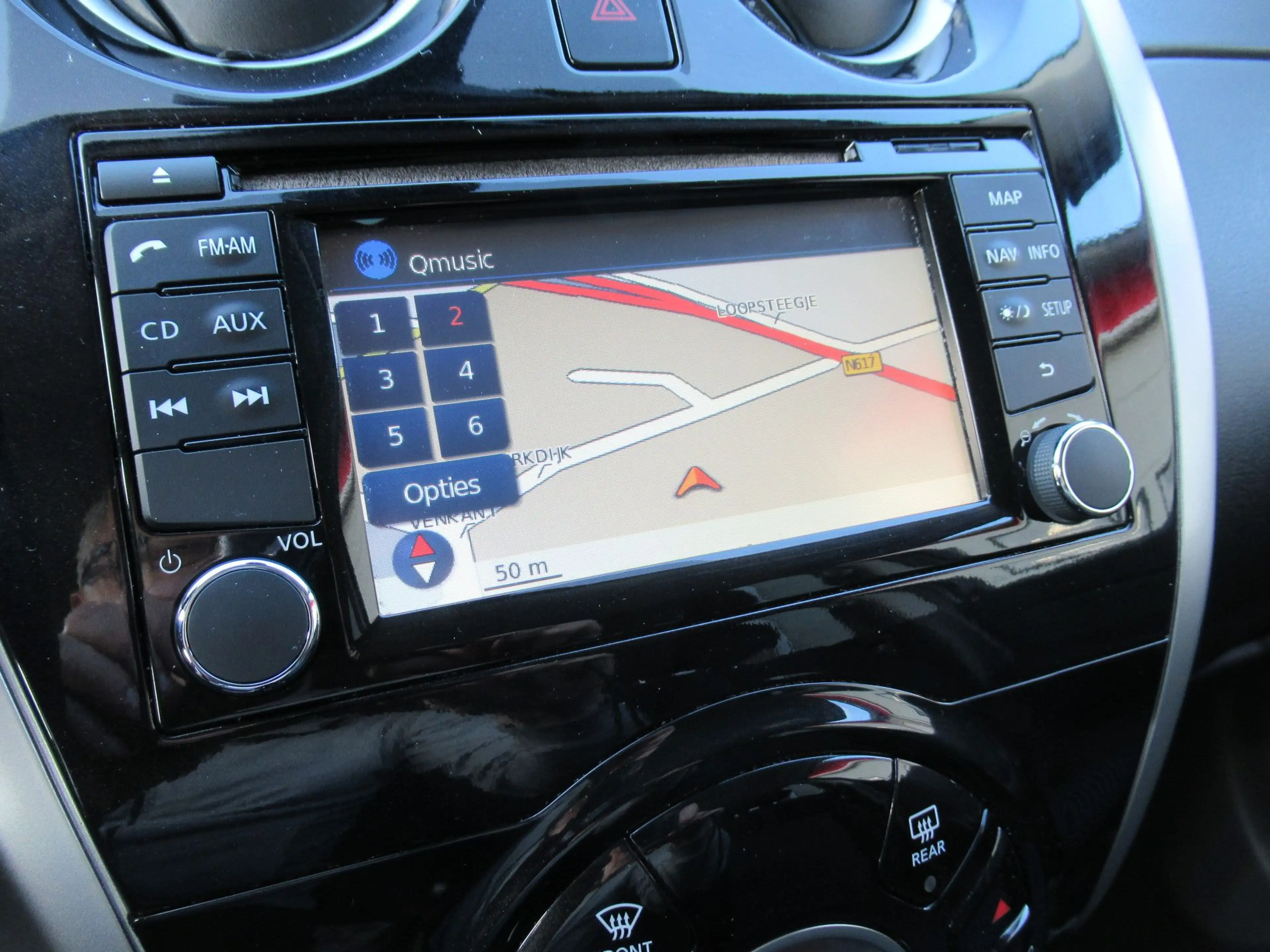 Nissan Note 1.2 Connect Edition — photo 8