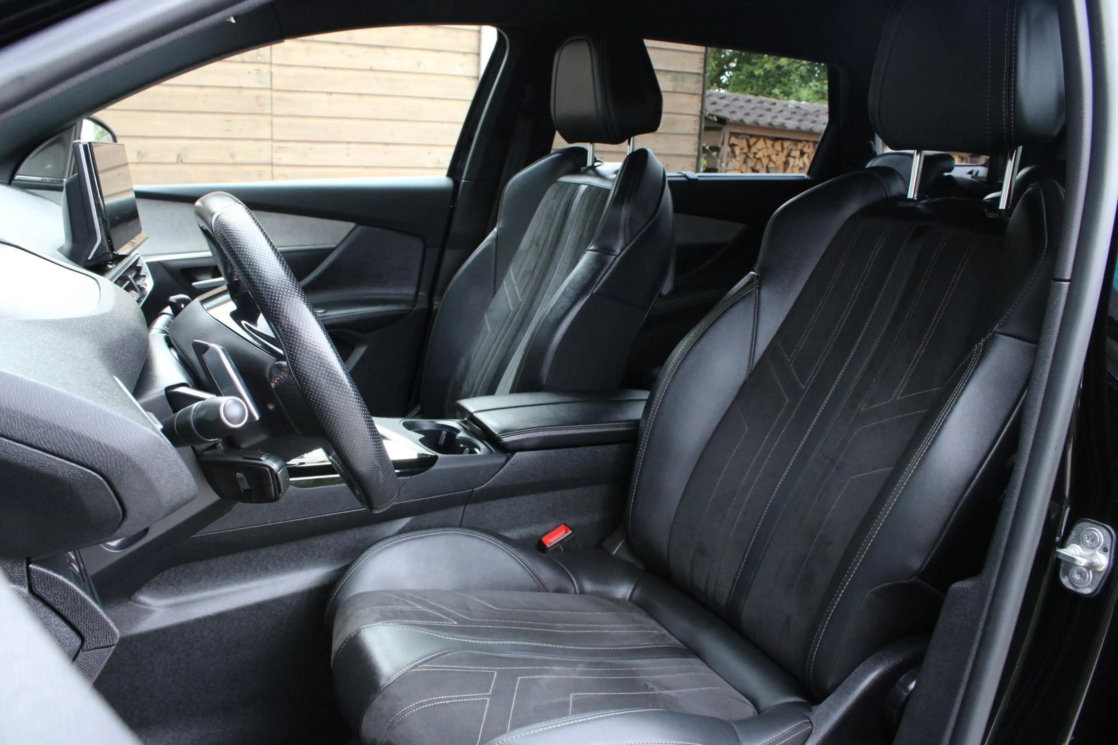 Peugeot 5008 1.2 PureTech GT 7p Trekhaak | Focal | ACC — photo 5