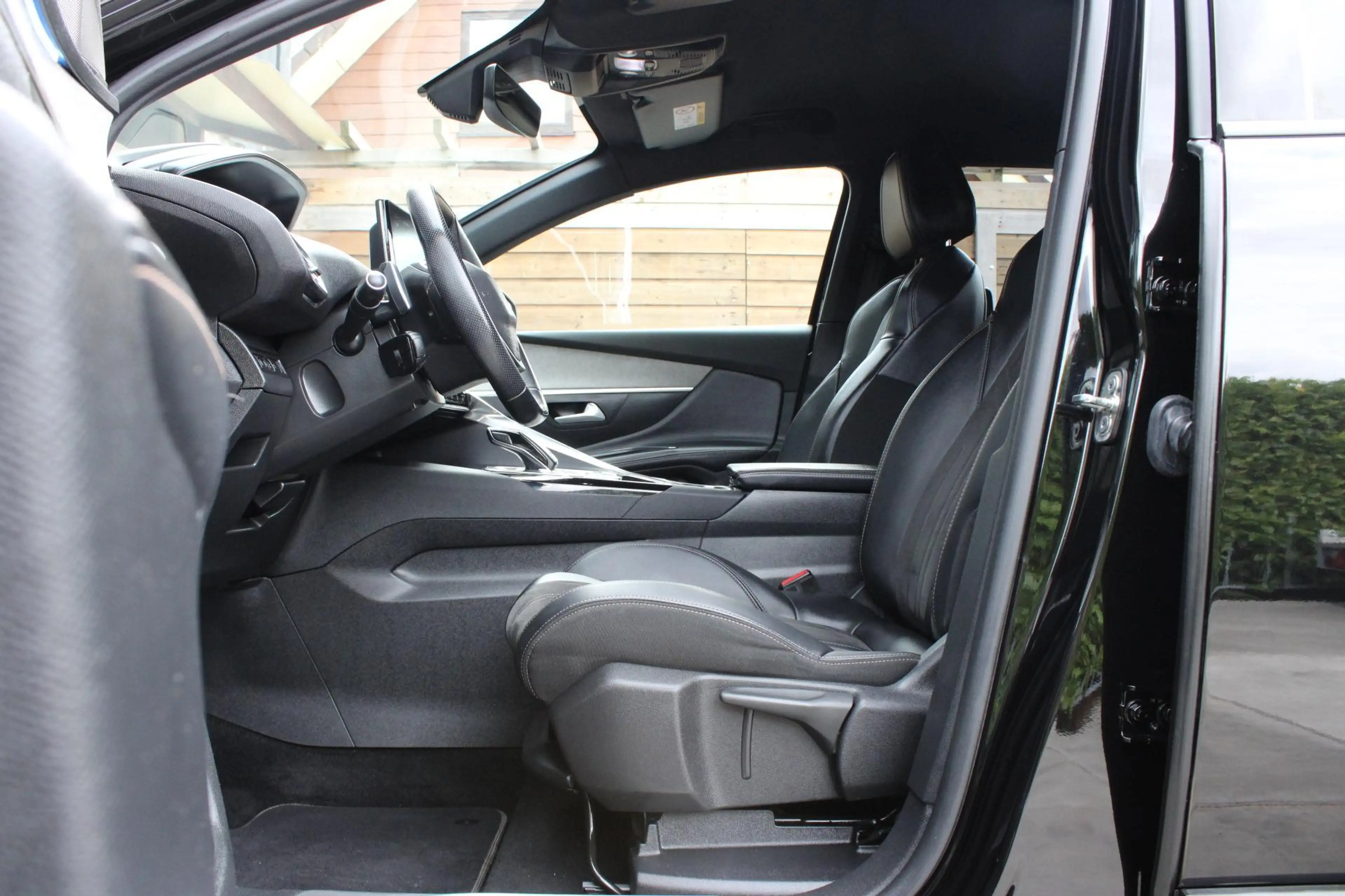 Peugeot 5008 1.2 PureTech GT 7p Trekhaak | Focal | ACC — photo 7