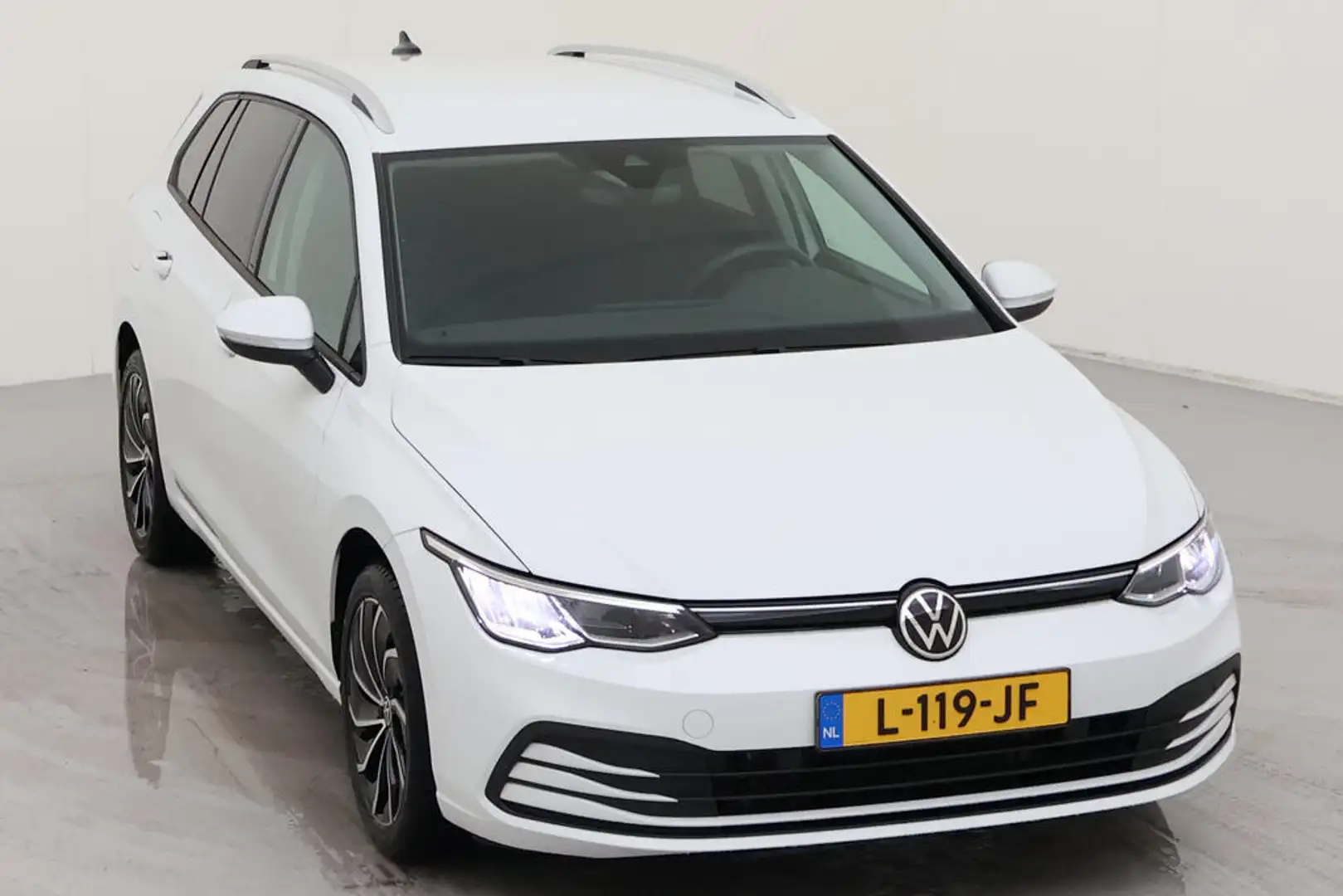 Volkswagen Golf Variant 1.0 eTSI 110PK DSG Life Business Elektrische best. Blanc - 2