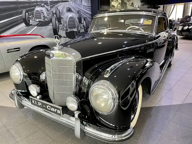 Mercedes-Benz 300 S Coupé (188)