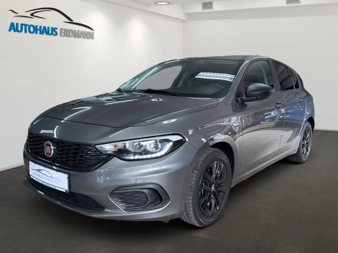Fiat Tipo Street 1,4*Klimaautom*PDC*Sitzheiz*LED TFL Gris - 1