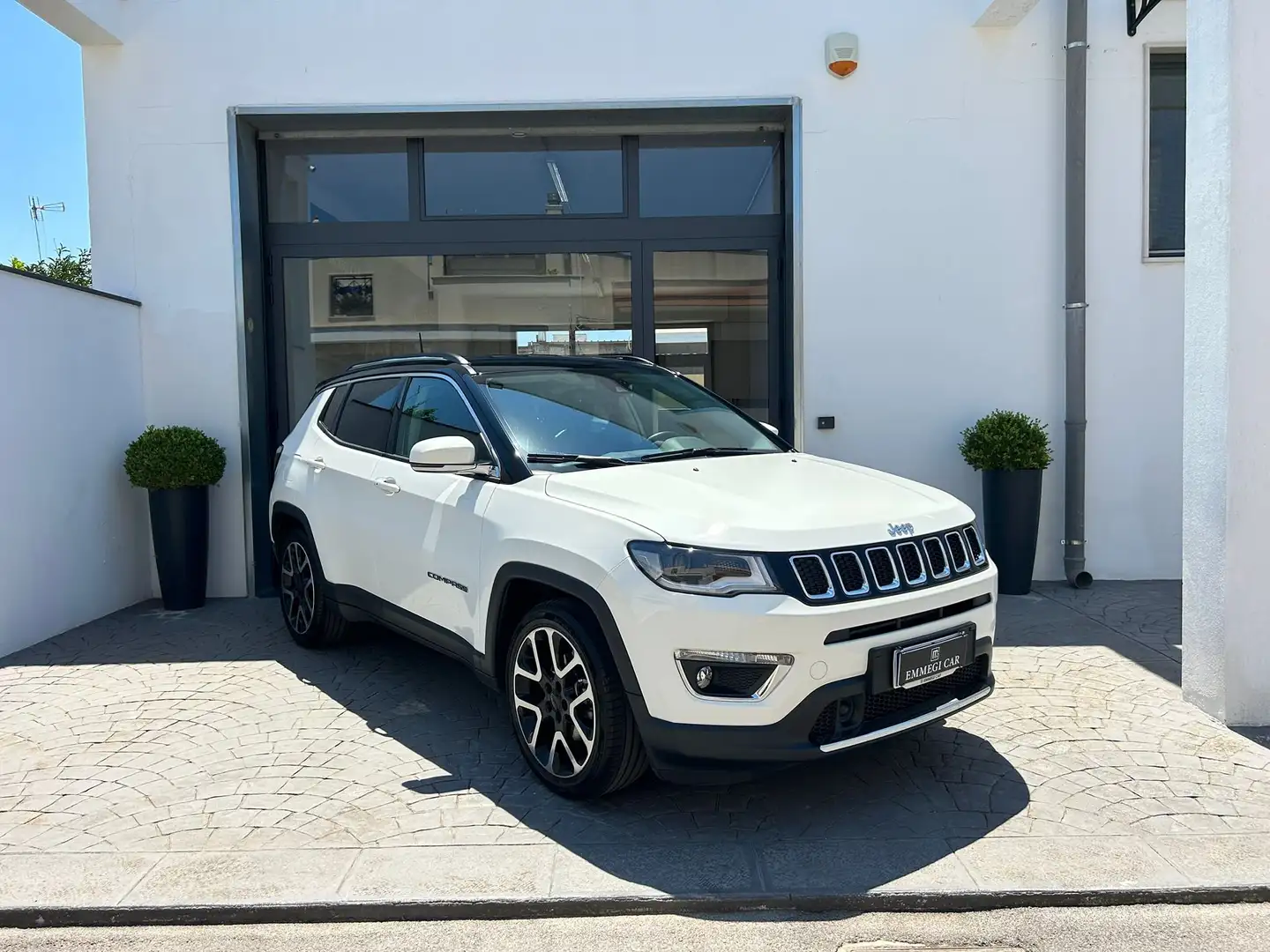 Jeep Compass 1.6 MJ 120 Cv LIMITED NAVI GANCIO Km91.000-2019 Bianco - 1