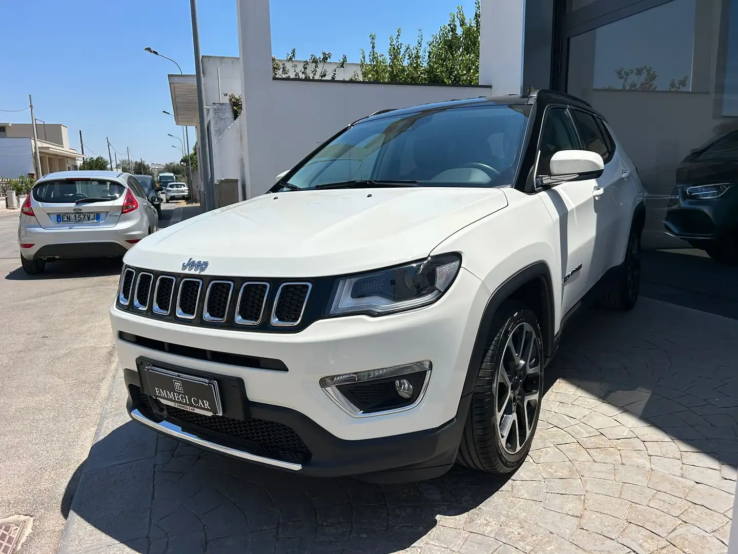 Jeep Compass 1.6 MJ 120 Cv LIMITED NAVI GANCIO Km91.000-2019 Bianco - 2