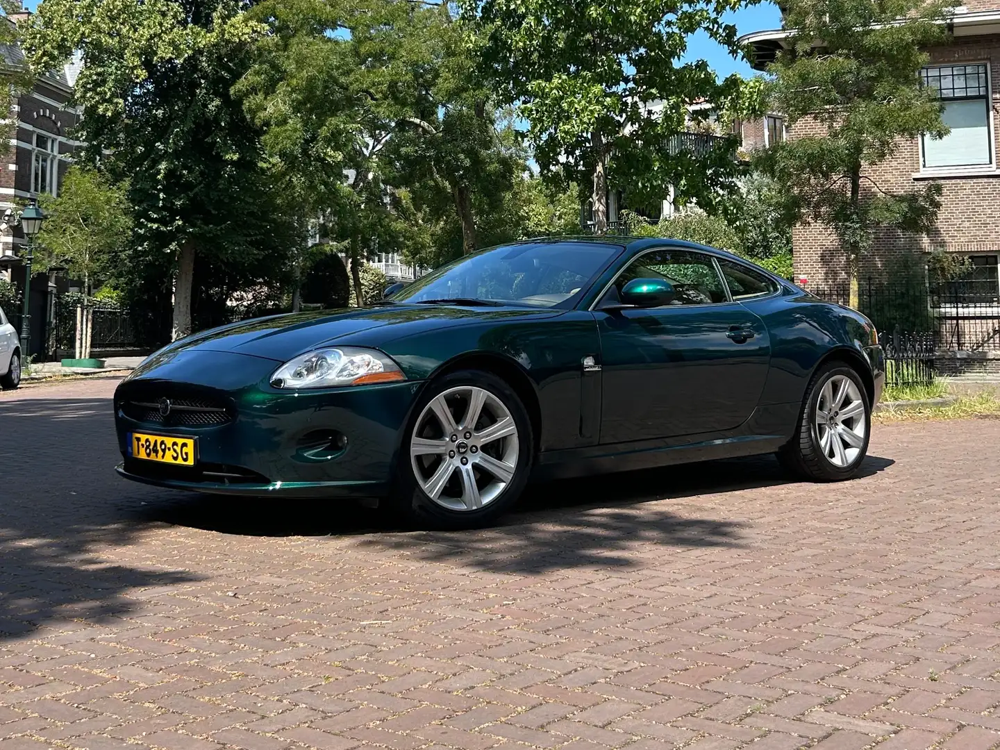 Jaguar XK XKR 4.2 V8 Coupé Groen - 2