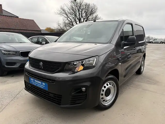 Peugeot Partner 1.2i 110PK NAVIGATIE 3 ZIT CARPLAY PDC BLUETOOTH