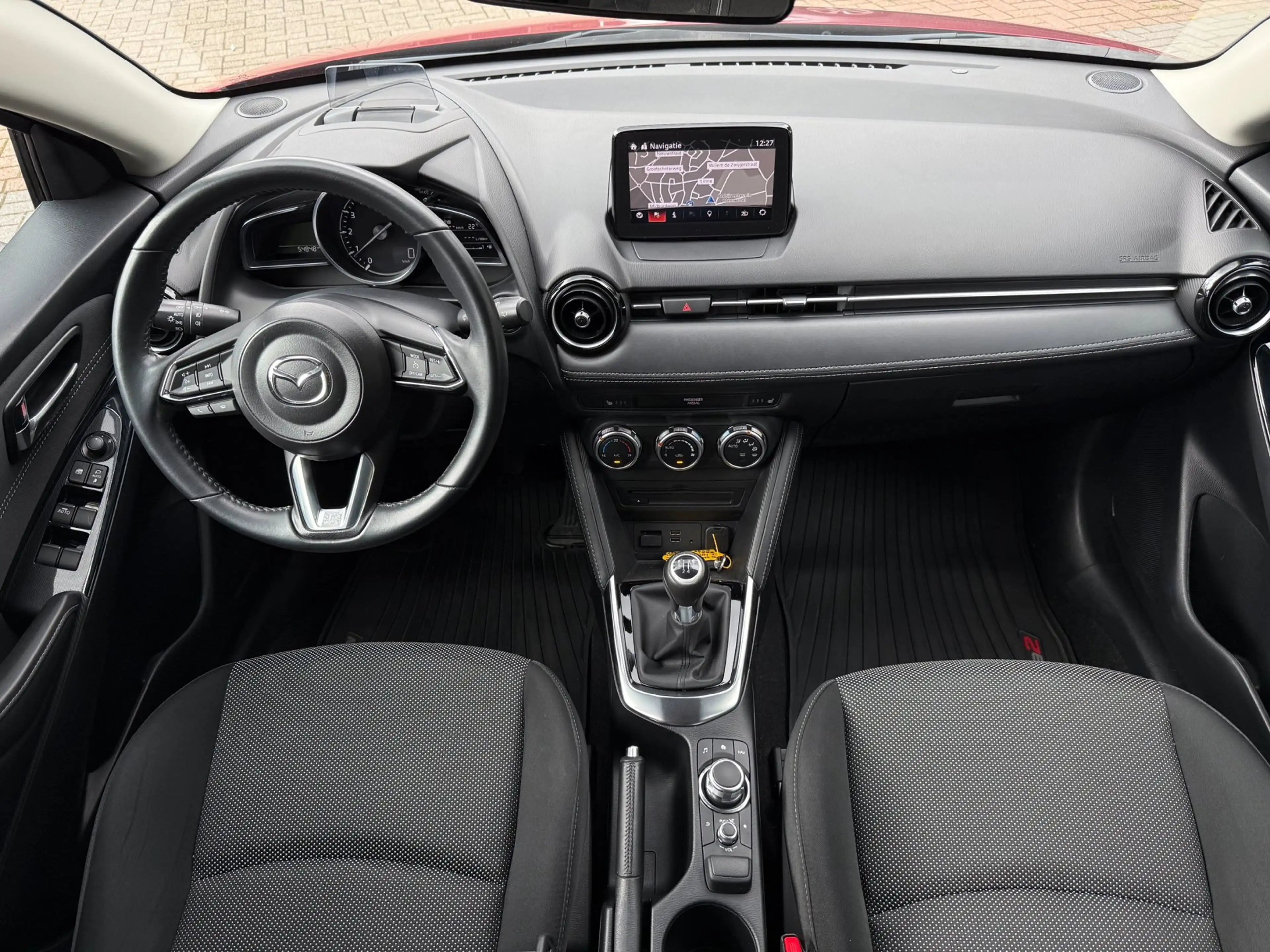 Mazda 2 1.5 Skyactiv-G, Clima, Navigatie, Cruise Control, — photo 9