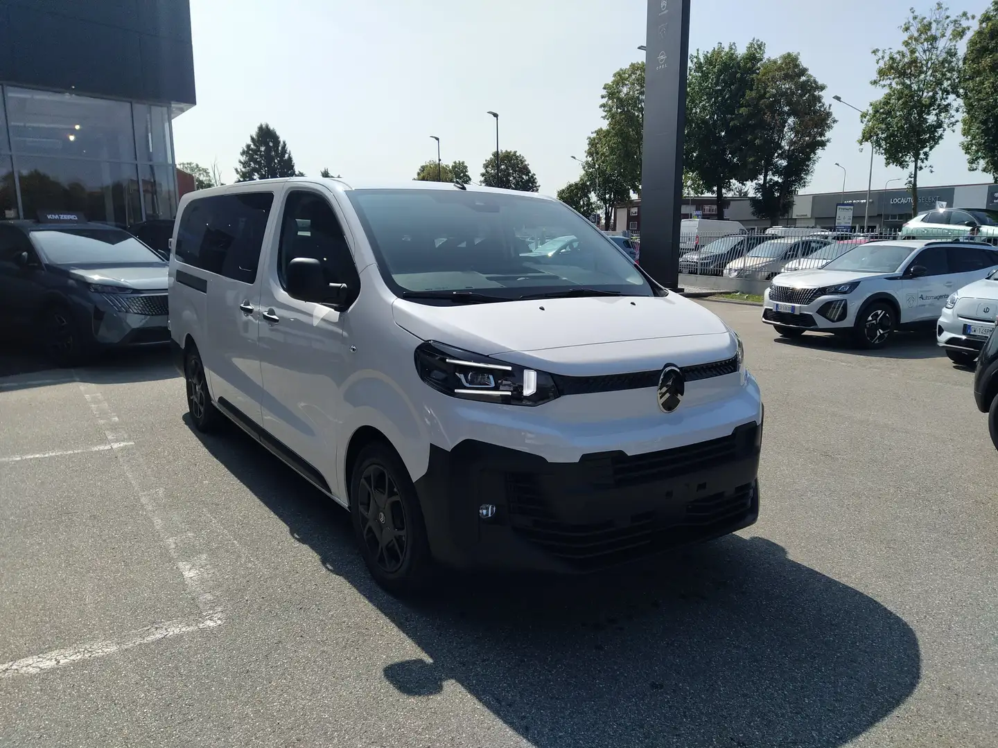 Citroen Jumpy 2.0 BlueHDI 180cv EAT8 COMBI XL 9 POSTI NUOVO Bianco - 1