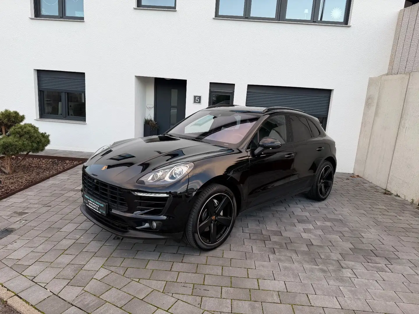 Porsche Macan S Diesel Schwarz - 1