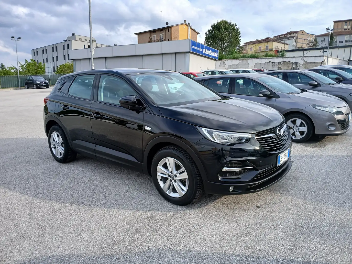 Opel Grandland X GRANDLAND X 1.5 BUSINESS 130CV AUTO AT8 2021 Noir - 2