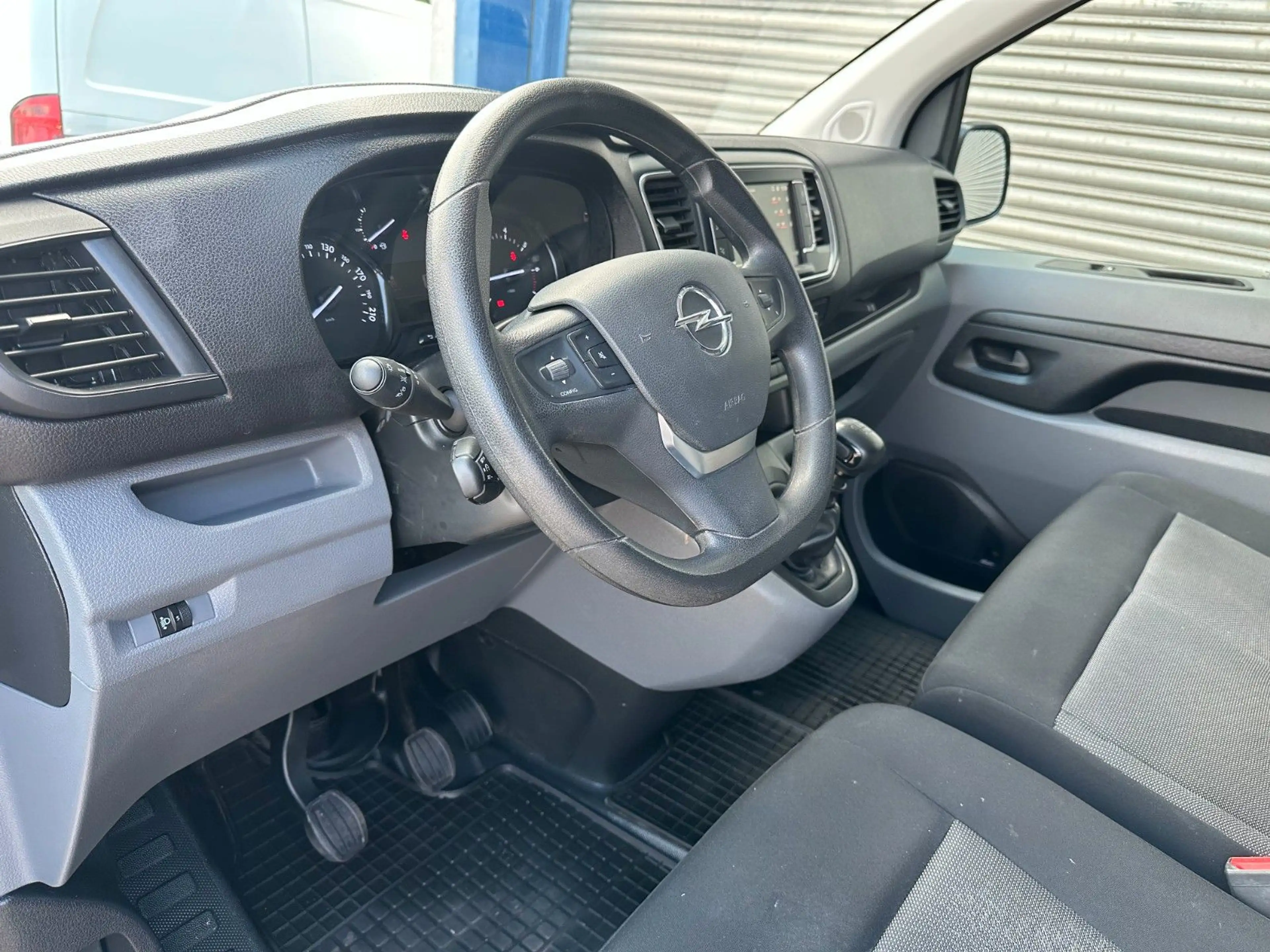 Opel Vivaro Kasten Edition L*NAVI*SORTIMO*KAMERA* — photo 14